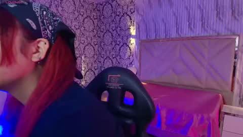 Snapshot of sashaa_tay chatting on 02.04.26 sashaa_tay online show from 02.04.26