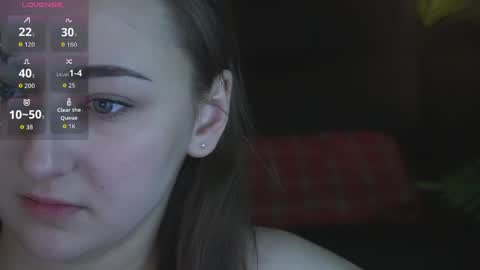 Snapshot of sashaduvalle chatting on 04.23.26 Sasha online show from 04.23.26