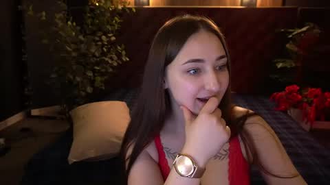 Snapshot of sashaduvalle chatting on 05.20.26 Sasha online show from 05.20.26