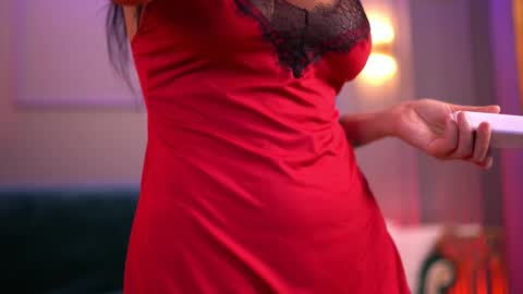 Dennise online show from 02.15.25