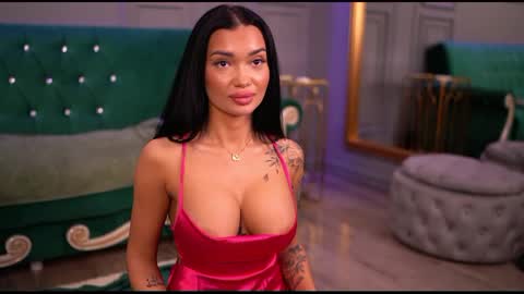 Dennise online show from 02.25.25