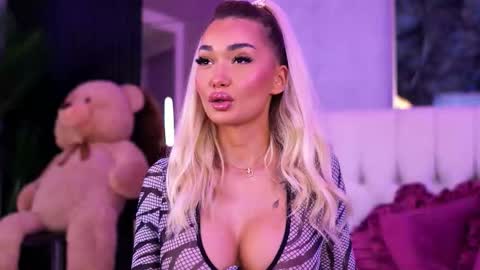 Dennise online show from 09.20.25