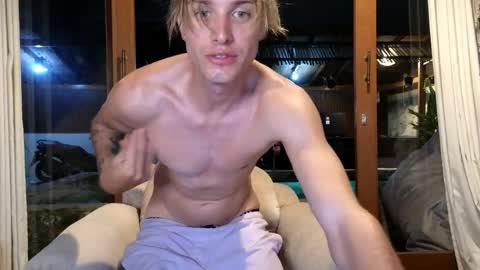 Sasha --  online show from 04.26.26