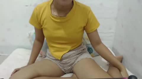 Snapshot of sassy_ann chatting on 01.20.25 ann online show from 01.20.25