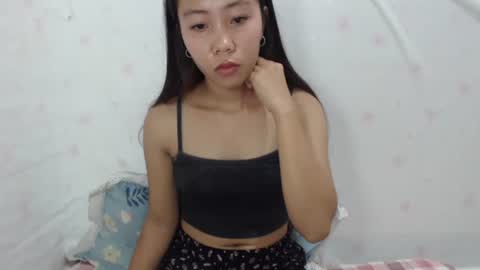 Snapshot of sassy_ann chatting on 02.25.25 ann online show from 02.25.25