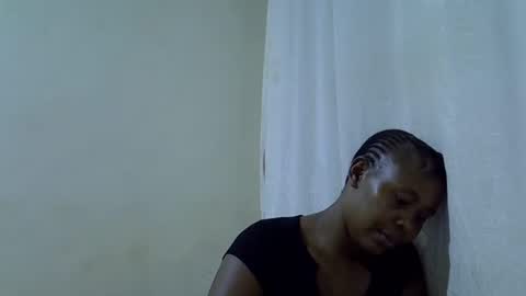 Snapshot of sassy_bella chatting on 02.14.26 sassy_bella online show from 02.14.26