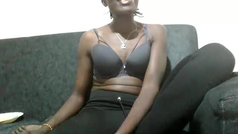 Snapshot of sassy_bloom22 chatting on 01.15.26 sassy_bloom22 online show from 01.15.26