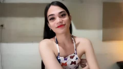 Snapshot of sassy_keath chatting on 07.23.26 Keath online show from 07.23.26