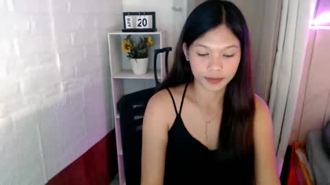 Snapshot of sassy_kimmyy chatting on 04.27.26 sassy_kimmyy online show from 04.27.26