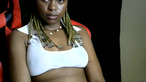 Snapshot of sassy_lyne chatting on 06.04.26 sassy_lyne online show from 06.04.26