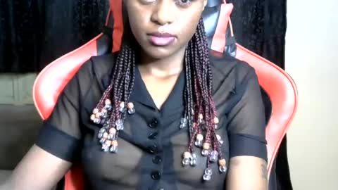 Snapshot of sassy_lyne chatting on 07.05.26 sassy_lyne online show from 07.05.26