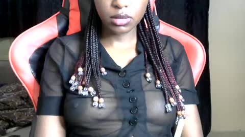 Snapshot of sassy_lyne chatting on 07.16.26 sassy_lyne online show from 07.16.26