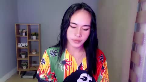 Snapshot of sassy_stella chatting on 01.05.25 sassy_stella online show from 01.05.25