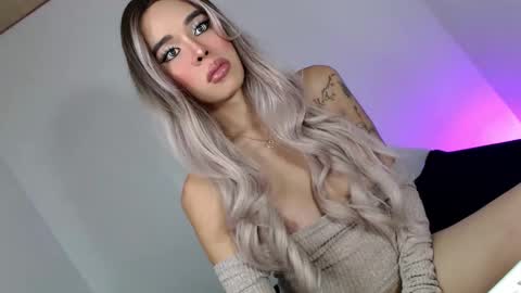 Snapshot of sassy_tiffanie chatting on 02.09.26 Tiffanie online show from 02.09.26