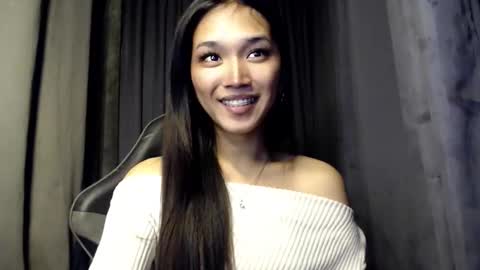 Sassygirl online show from 11.24.25