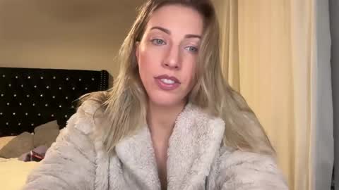 MazyMay333 online show from 02.05.25