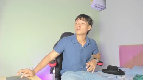 Snapshot of sasuke_uchiha12 chatting on 03.09.25 Evans Williams online show from 03.09.25