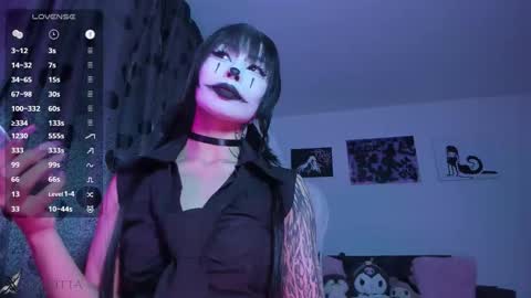 Snapshot of satanbabee_ chatting on 01.17.26 im expecting 300 thumbs up on my altar online show from 01.17.26