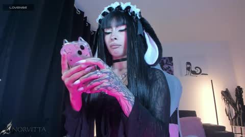 Snapshot of satanbabee_ chatting on 02.07.26 im expecting 300 thumbs up on my altar online show from 02.07.26