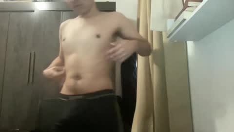 Snapshot of sathegoodboy chatting on 06.12.26 Sat online show from 06.12.26