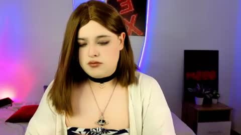 Snapshot of satisfaction_18 chatting on 06.27.26 Kati online show from 06.27.26