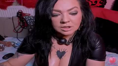 Elena online show from 12.17.25