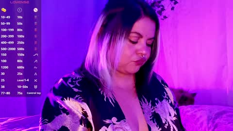 Gina George online show from 12.12.24