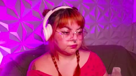 Gina George online show from 09.11.25