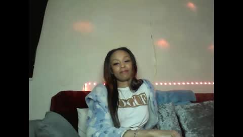 Snapshot of saucy_shanice chatting on 01.31.25 Shaniiice online show from 01.31.25