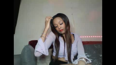 Snapshot of saucy_shanice chatting on 02.26.25 Shaniiice online show from 02.26.25