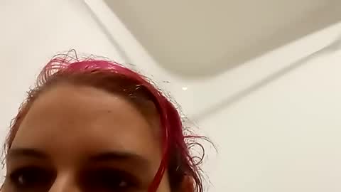 SnowBunny online show from 01.14.25