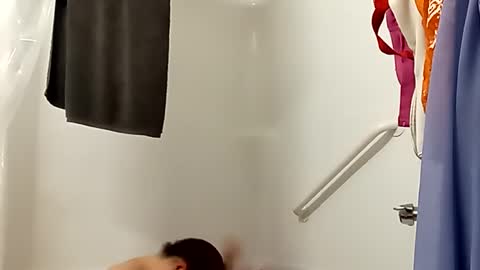 SnowBunny online show from 01.29.25