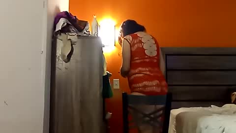 SnowBunny online show from 02.27.25