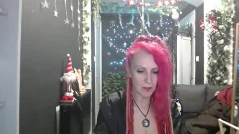 SaucySky online show from 12.03.25