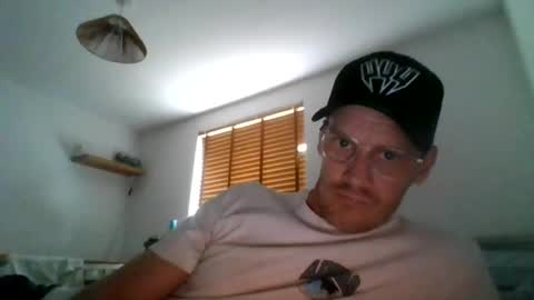 Sausagesandwitch23 online show from 07.21.26