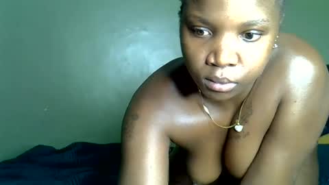 Snapshot of savage_affair chatting on 06.12.26 savage_affair online show from 06.12.26