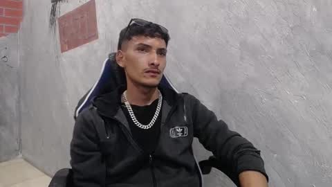 SavageLover  online show from 12.16.25