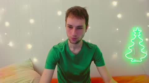 Snapshot of savak_hottie chatting on 01.15.25 Savak Laakem online show from 01.15.25