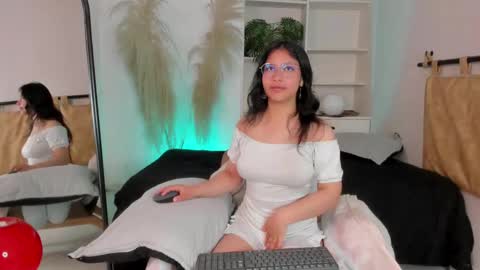 Savannah online show from 10.06.25