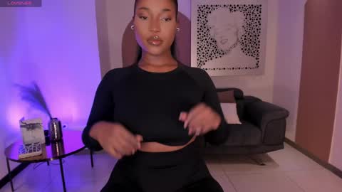 S a v a n n a h  online show from 05.16.26
