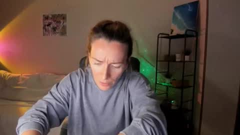 Snapshot of save_the_qween chatting on 10.22.25 save the qween online show from 10.22.25