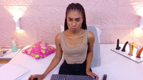 savory_pussy18 online show from 10.11.25