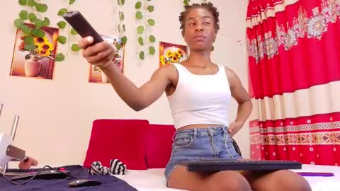 savory_pussy18 online show from 12.16.25