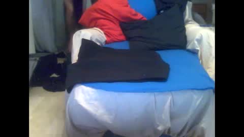 savrow06 online show from 10.26.25