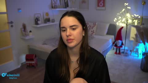 Naomi online show from 01.03.25