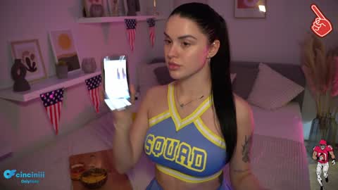 Naomi online show from 02.06.25