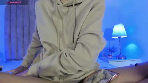 Snapshot of saylilith chatting on 01.19.25 Say Lilith Monday to Saturday 700am to 140pm Colombian time online show from 01.19.25