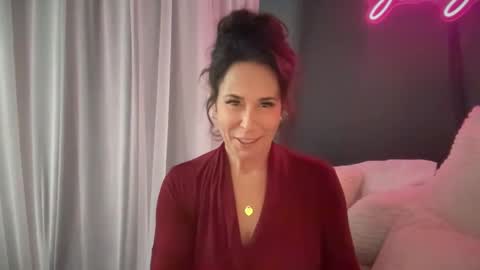 Good Girls Say Please...and Thank You online show from 01.10.25