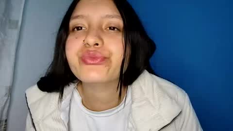 Snapshot of sayuce_black chatting on 12.17.24 sayuce black online show from 12.17.24