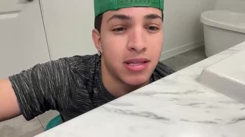 Snapshot of sbouchikh03 chatting on 12.18.25 sbouchikh03 online show from 12.18.25